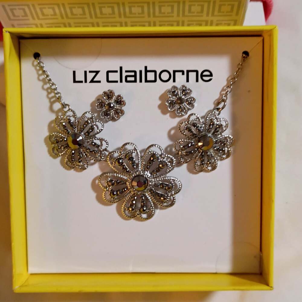 Liz Claiborne Silver Tone Black Floral Necklace Earrings Set